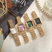 Cuatro variantes del Reloj Rectangular Liora con pulsera dorada