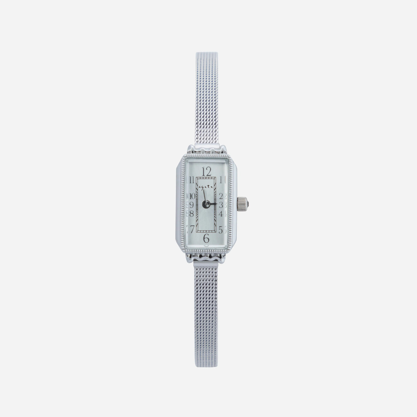 Reloj Rectangular Celeste plateado de acero inoxidable sobre fondo blanco