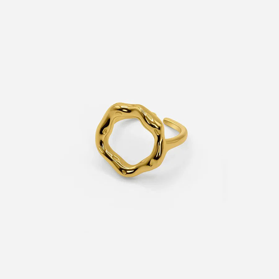 Anillo Círculo Eterno dorado de acero inoxidable
