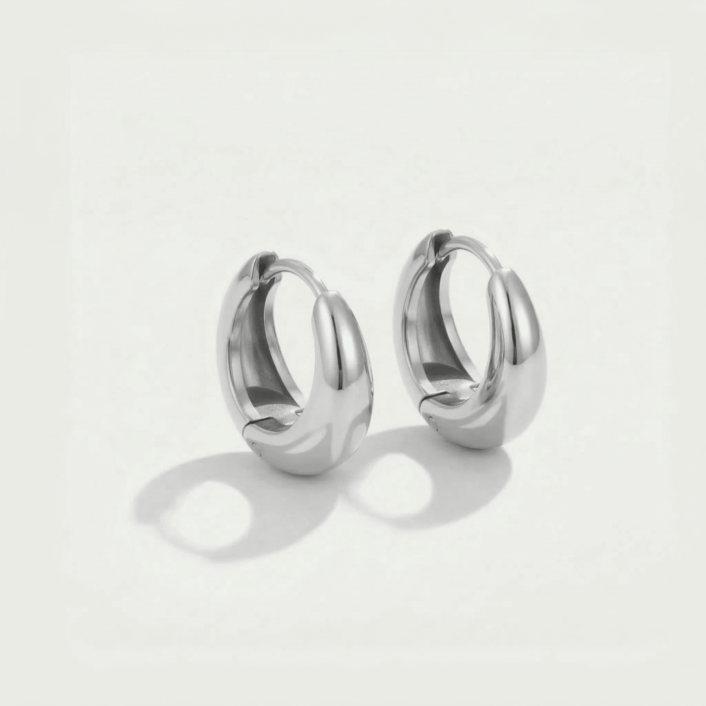Pendientes Huggie Gota Mini