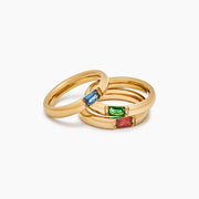 Anillo Piedra Natal Liora en variantes roja, verde y azul